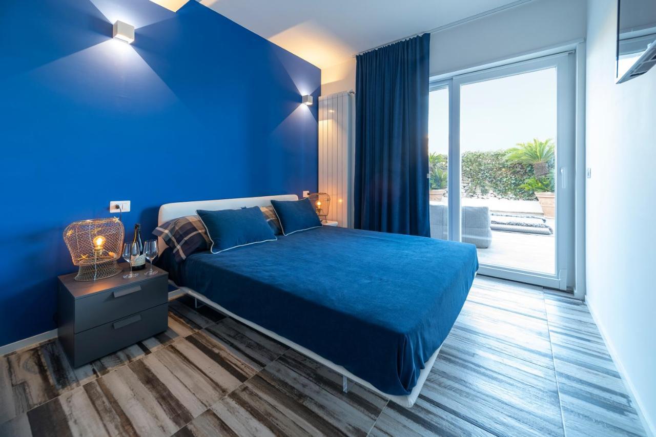 Bed and Breakfast Nelblu Полиньяно-а-Маре Экстерьер фото