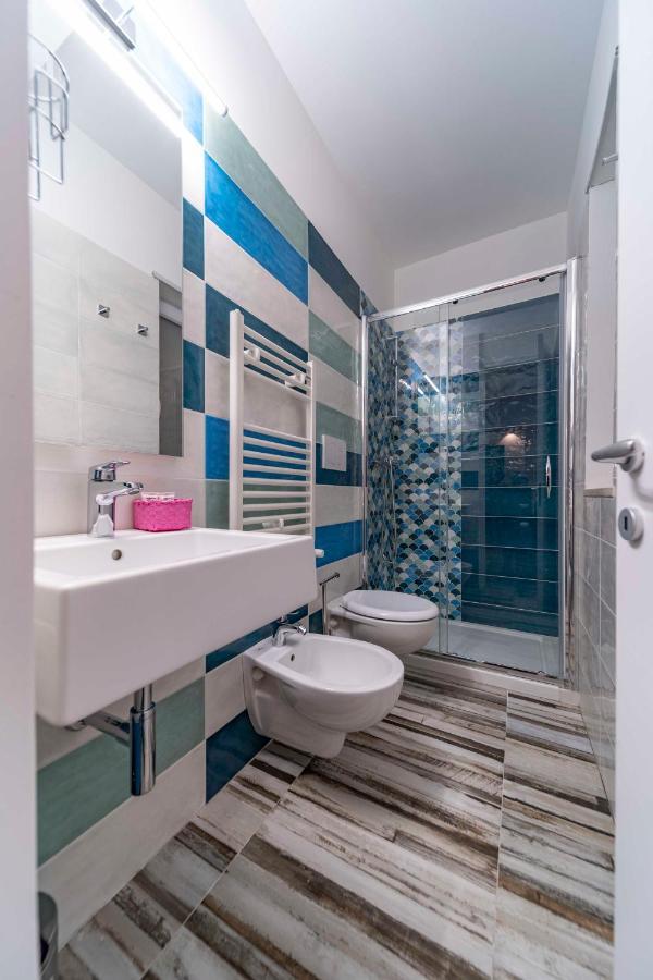 Bed and Breakfast Nelblu Полиньяно-а-Маре Экстерьер фото