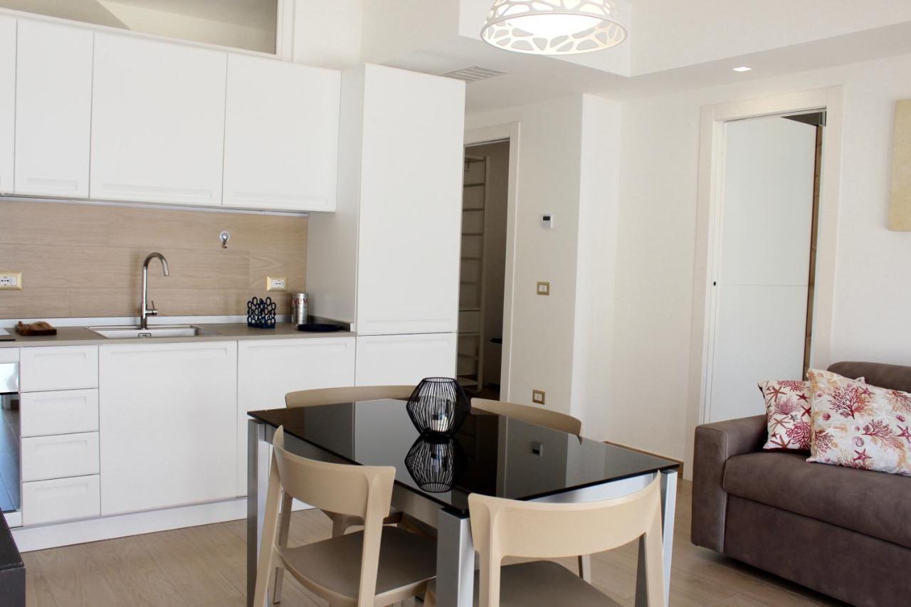 Bed and Breakfast Nelblu Полиньяно-а-Маре Экстерьер фото